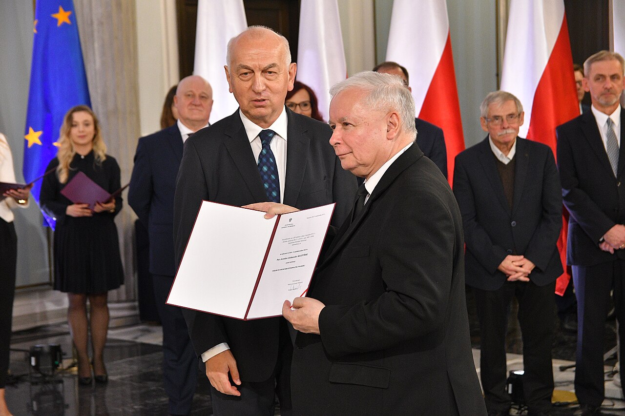 10 wypowiedzi polityków PiS ocenionych jako fałszywe. Sprawdzamy źródła