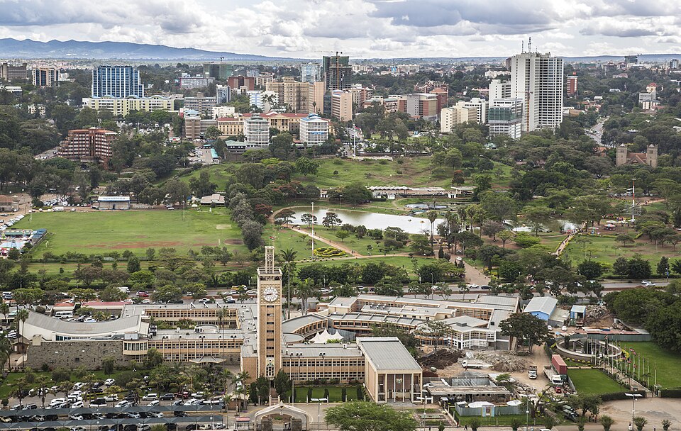 Budynki parlamentu Kenii i park Uhuru w Nairobi, fotografia z 23 kwietnia 2015 roku. Zdjęcie archiwalne instytucji, nie posiedzenia CEDAW.