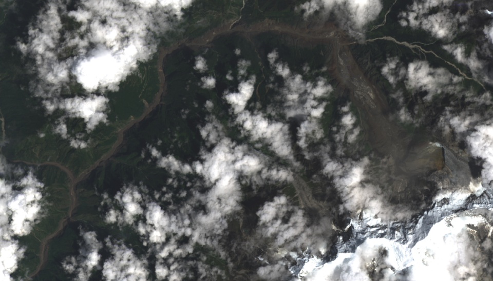 Obraz satelitarny Landsat 9 przedstawiający obszar dotknięty powodzią w Nepalu 26 sierpnia 2026 roku. Dane USGS, opracowanie użytkownika Chorchapu.