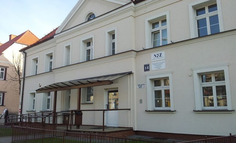 Delegatura NFZ w Elblągu; ilustracja instytucji, nie miejsce konkretnej sprawy opisanej w korespondencji