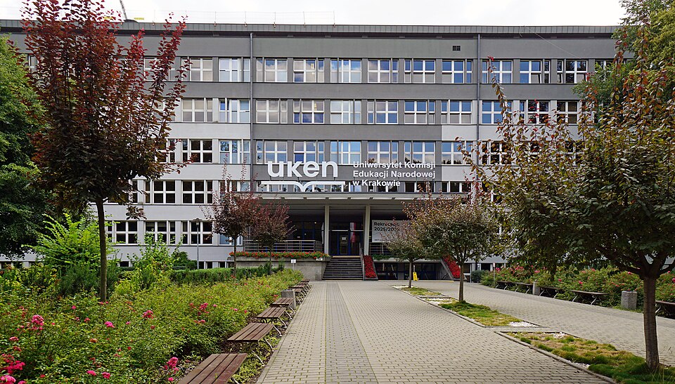 Budynek Uniwersytetu Komisji Edukacji Narodowej przy ulicy Podchorążych w Krakowie
