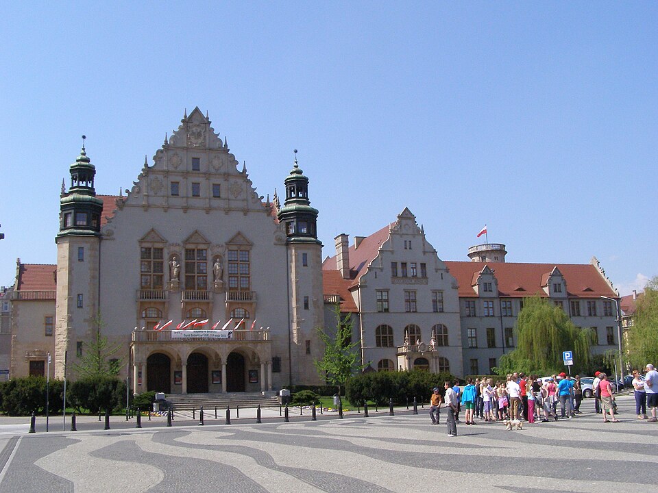 Aula Uniwersytetu im. Adama Mickiewicza w Poznaniu na zdjęciu z maja 2012 roku, miejsce przesłuchań i koncertów Konkursu Wieniawskiego